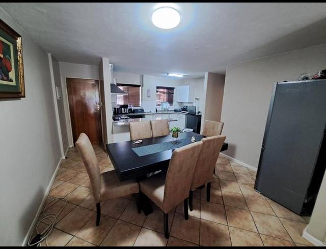 3 BEDROOM PROPERTY TO RENT IN DIE HOEWES